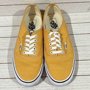 Vans women’s size 10. Yellow